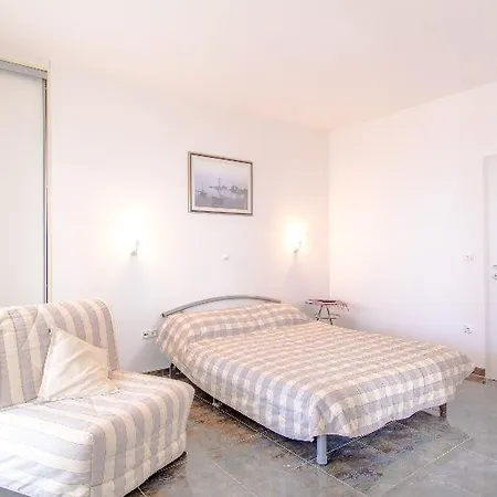 Apartment Duje