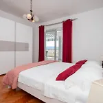 Duje Apartment Dugi Rat