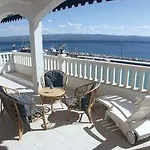 Duje Apartment