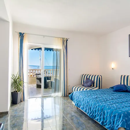 Duje Apartment Sumpetar