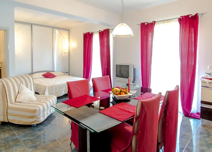 Duje Appartement *